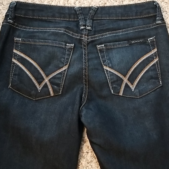 William Rast Denim - 2/$30 🎉HP🎉William Rast jeans